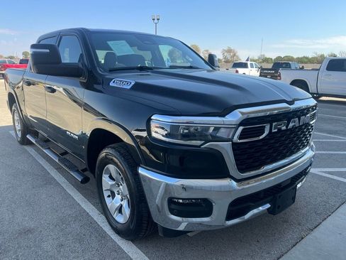 Used 2025 RAM 1500 Big Horn RWD image 7