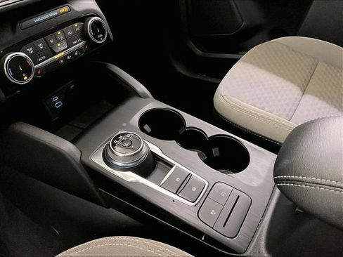 Used 2022 Ford Escape SE w/ Convenience Package AWD/4WD image 16