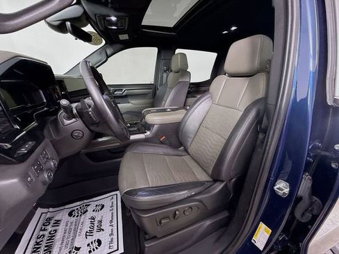 Used 2022 Chevrolet Silverado 1500 ZR2 w/ Technology Package image 22