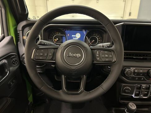 New 2026 Jeep Gladiator Sport image 17