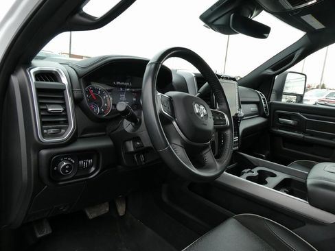 Used 2024 RAM 3500 Laramie w/ Night Edition image 21