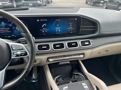 Used 2020 Mercedes-Benz GLS 580 4MATIC image 27