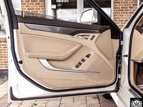 Used 2011 Cadillac CTS Performance image 31