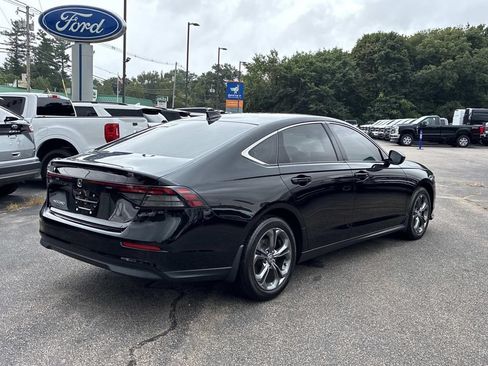 Used 2023 Honda Accord EX image 7