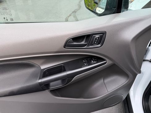 Used 2023 Ford Transit Connect XL FWD image 20