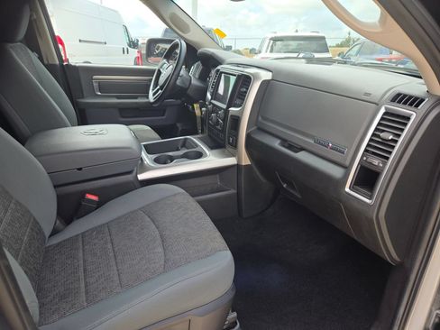 Used 2016 RAM 1500 Lone Star RWD image 23