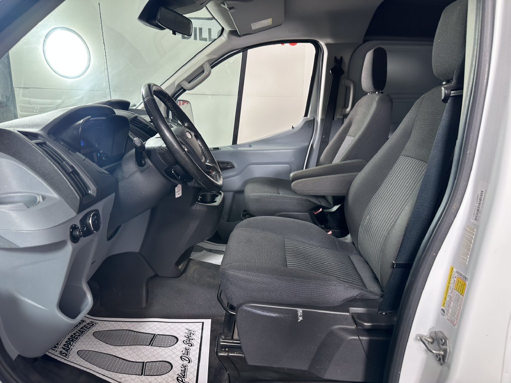 Used 2016 Ford Transit 150 130 Low Roof RWD image 15