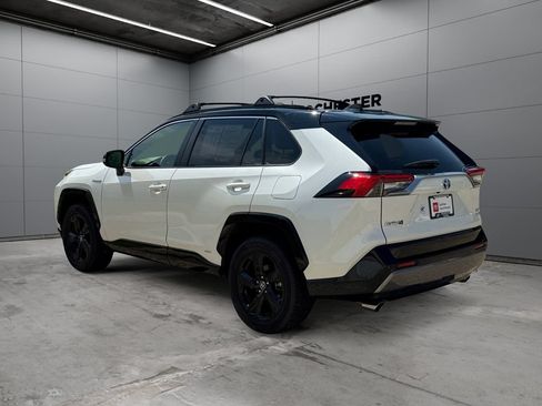 Used 2021 Toyota RAV4 XSE AWD/4WD image 3
