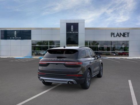 New 2026 Lincoln Corsair Premiere image 8