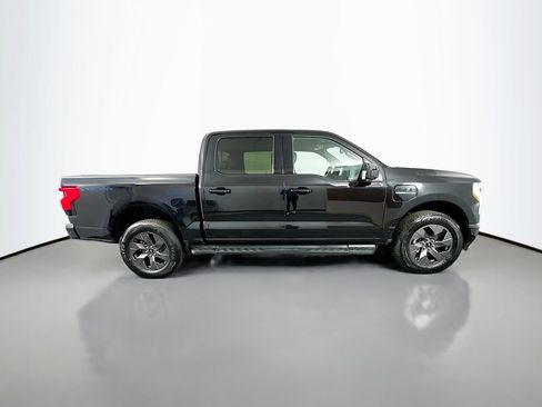 Used 2023 Ford F150 Lightning Lariat w/ Equipment Group 511A High AWD/4WD image 4