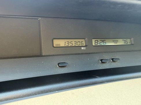 Used 2000 Toyota Avalon XL image 20