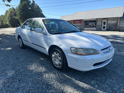 Used 1999 Honda Accord LX image 3