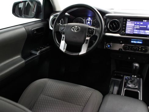 Used 2023 Toyota Tacoma SR5 RWD image 29