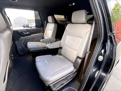 Used 2021 Chevrolet Tahoe Z71 AWD/4WD image 34