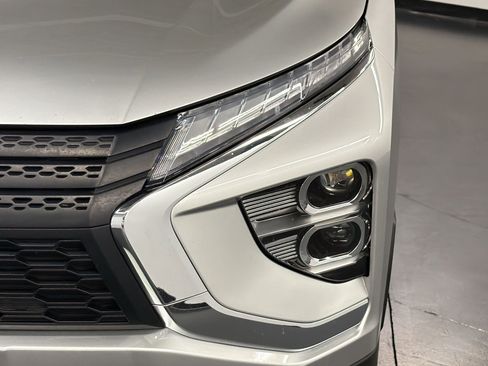 Used 2022 Mitsubishi Eclipse Cross SE FWD image 20