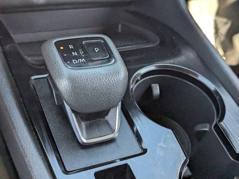 Certified 2023 Nissan Rogue SV image 27