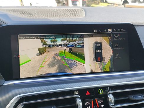 Used 2022 BMW X5 sDrive40i w/ M Sport Package image 29