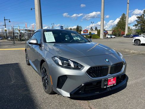 Used 2025 BMW 228i xDrive AWD/4WD image 3