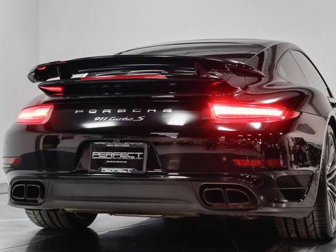 Used 2015 Porsche 911 Turbo S w/ Premium Plus Package image 80