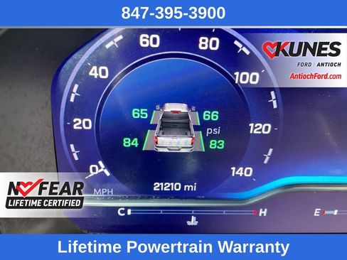 Used 2025 Chevrolet Silverado 2500 LT w/ Convenience Package AWD/4WD image 4