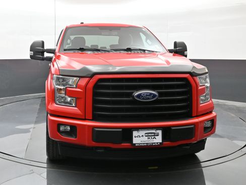 Used 2017 Ford F150 XLT w/ Equipment Group 301A Mid image 3