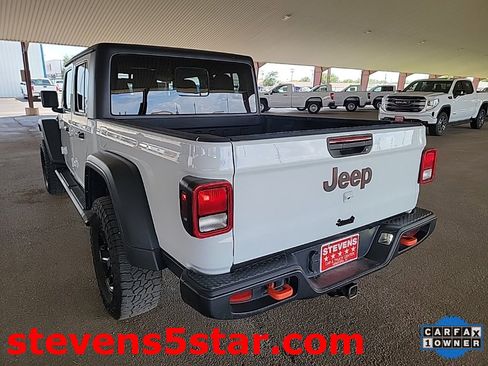 Used 2023 Jeep Gladiator Mojave w/ Cold Weather Group image 10
