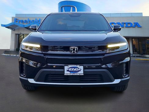 Certified 2025 Honda Prologue EX image 2