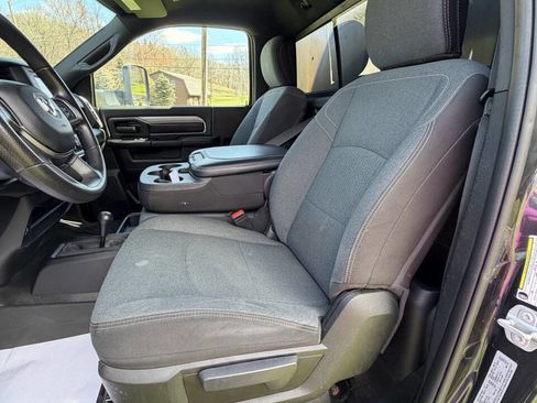 Used 2021 RAM 3500 Tradesman image 37