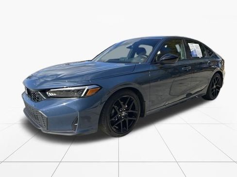 Used 2025 Honda Civic Sport image 3