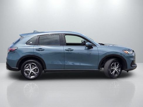 Used 2025 Honda HR-V EX-L image 3