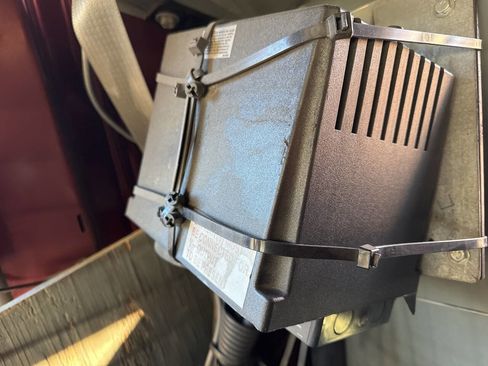 Used 2010 Ford E-250 and Econoline 250 image 8