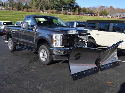 New 2026 Ford F250 XL w/ XL Chrome Package