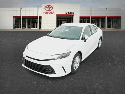 New 2026 Toyota Camry LE FWD image 4