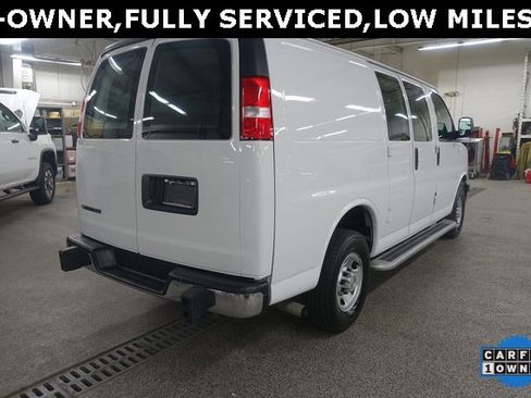 Used 2024 Chevrolet Express 2500 Work Van 3D Cargo Van w/ Driver Convenience Package image 7