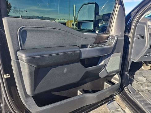 Used 2023 Ford F350 Lariat w/ Sport Appearance Package AWD/4WD image 9