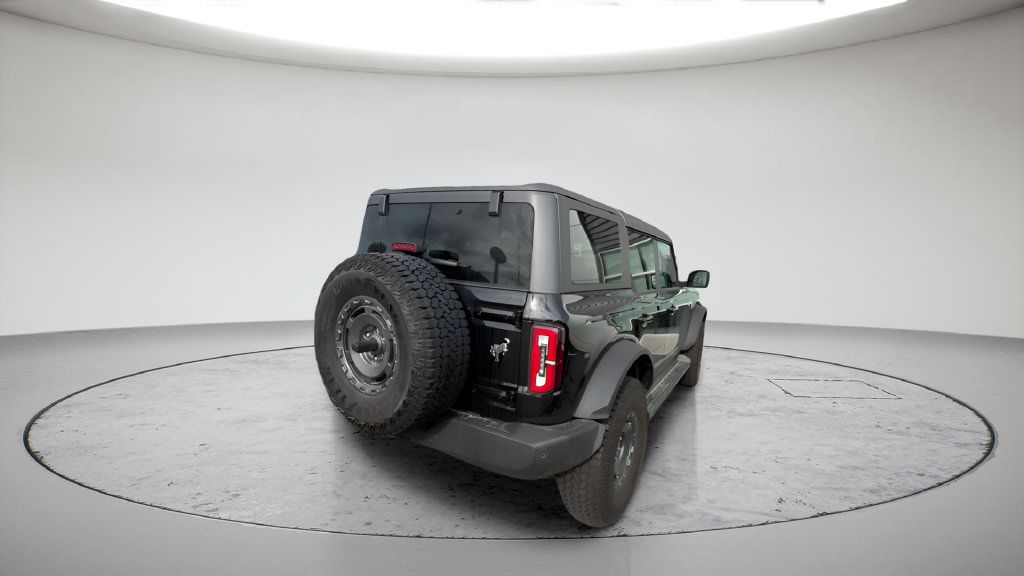 Used 2025 Ford Bronco Outer Banks w/ Sasquatch Package AWD/4WD image 6
