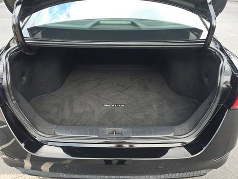Used 2025 Nissan Sentra SV FWD image 13