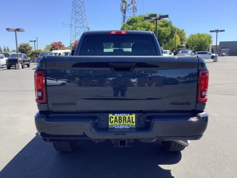 Used 2025 RAM 2500 Big Horn AWD/4WD image 27