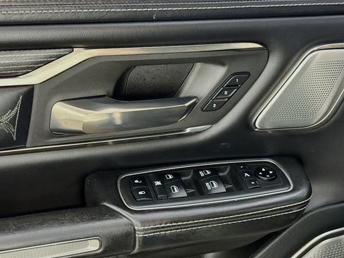 Used 2019 RAM 1500 Limited AWD/4WD image 21
