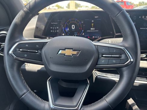Used 2025 Chevrolet Equinox LT FWD image 27