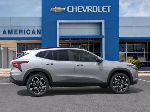 New 2026 Chevrolet Trax RS FWD image 6