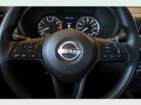 Used 2024 Nissan Sentra S image 27