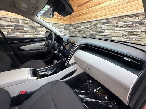 Used 2022 Hyundai Tucson SE AWD/4WD image 13