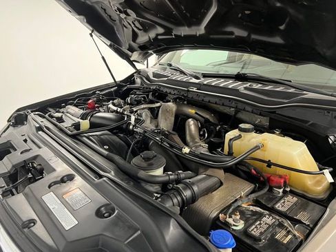 Used 2022 Ford F350 Lariat w/ Lariat Value Package image 60
