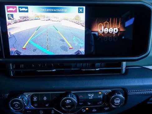 New 2026 Jeep Gladiator Mojave image 22