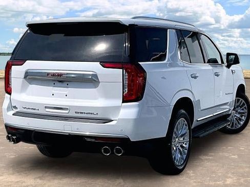 Used 2023 GMC Yukon Denali AWD/4WD image 6