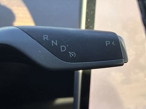 Used 2023 Tesla Model 3 Performance image 16