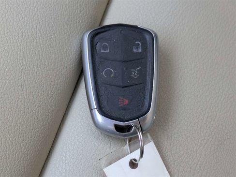 Used 2019 Cadillac XT5 FWD image 26