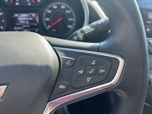 Used 2024 Chevrolet Malibu LT FWD image 16