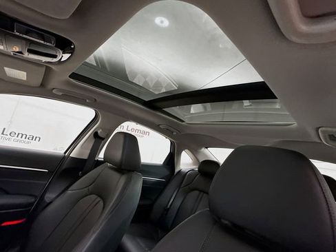 Used 2024 Hyundai Sonata Limited image 23